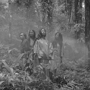 Foto Canção Para Um Doloroso Mistério