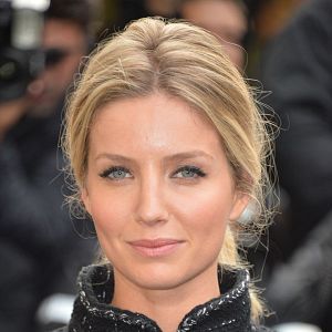 Foto Annabelle Wallis