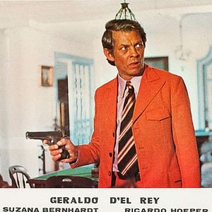 Foto Um Homem Tem Que Ser Morto