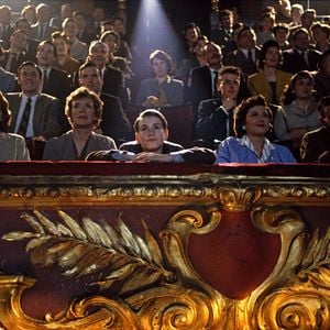 Foto O Fim de um Longo Dia