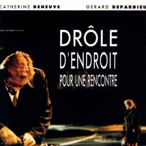 Foto Um Lugar Estranho Para um Encontro