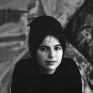 Foto O pós-minimalismo de Eva Hesse