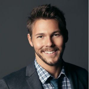 Foto Scott Clifton