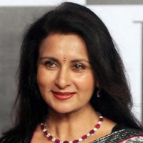 Foto Poonam Dhillon