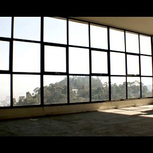 Foto Exilados do Vulcão