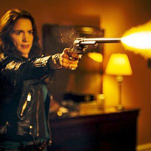 Foto Wynonna Earp: A Maldição dos Renascidos