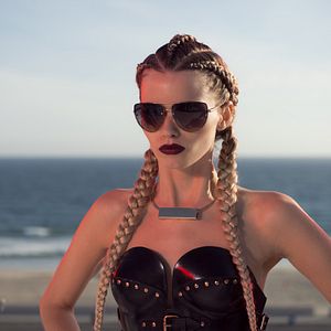 Foto Demônio de Neon