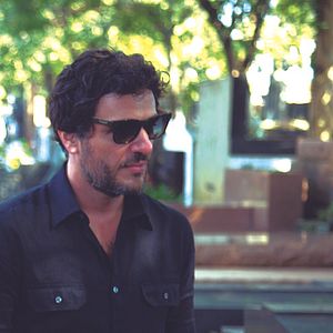 Foto O Olho e a Faca