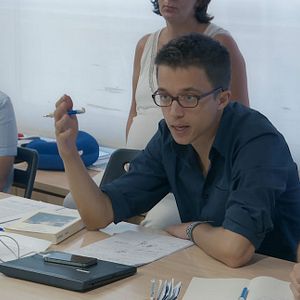 Foto Política, Manual de Instruções