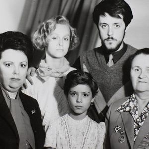 Foto Relações Próximas