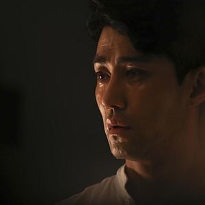 Foto Entre a Lei e o Salto Alto