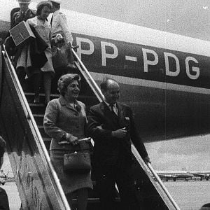 Foto Dorina - Olhar Para o Mundo