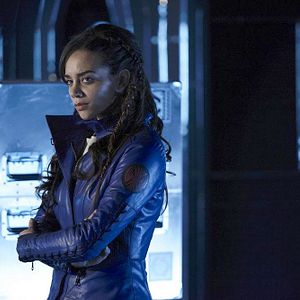 Foto Hannah John-Kamen