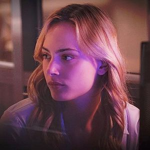 Foto Nora Arnezeder
