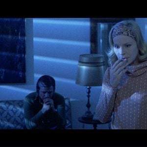 Foto A Breve Noite das Bonecas de Vidro