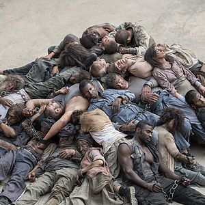 Foto Andron: Labirinto Negro