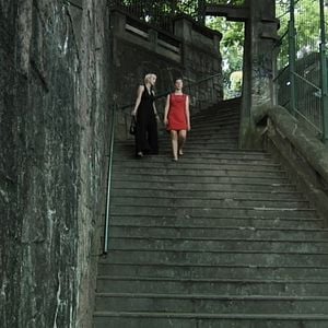 Foto Nós Duas Descendo a Escada