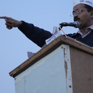 Foto Um Homem Insignificante