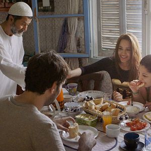 Foto Bezness as Usual