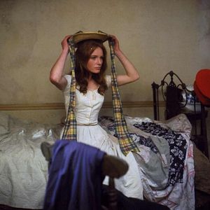 Foto Longe Deste Insensato Mundo