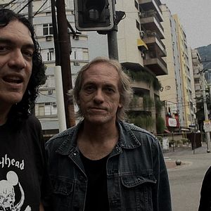 Foto Guerrilha - A Trajetória da Dorsal Atlântica