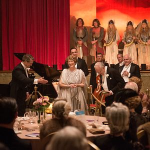 Foto Florence: Quem é Essa Mulher?