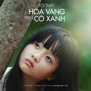 Foto Yellow Flowers on the Green Grass