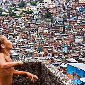 Foto Na Sombra do Morro