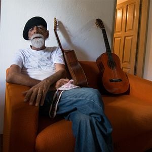 Foto Rogério Duarte, o Tropikaoslista