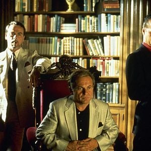 Foto Atraída pelo Perigo