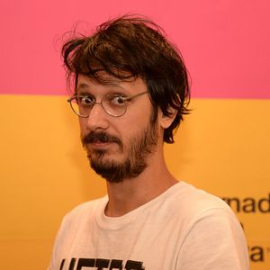 Foto TOC - Transtornada Obsessiva Compulsiva