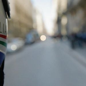 Foto Tutti a Casa - Power to the People?