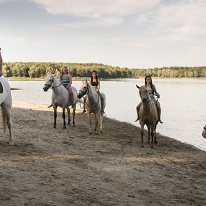 Foto Hanni & Nanni: Mais que Melhores Amigas