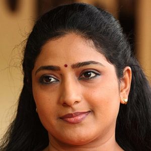 Foto Praveena