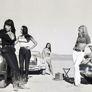 Foto Faster, Pussycat! Kill! Kill!