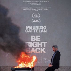 Foto Maurizio Cattelan: Be Right Back