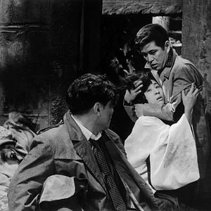 Foto Homem Mau Dorme Bem