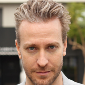 Foto Desmond Devenish