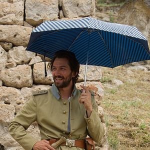 Foto Amor em Tempos de Guerra