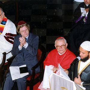 Foto Coragem! As Muitas Vidas do Cardeal Paulo Evaristo Arns