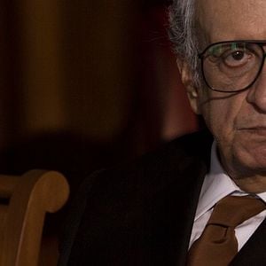 Foto Real - O Plano por Trás da História