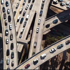 Foto Stuck - Presos no Engarrafamento