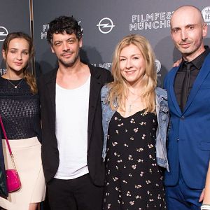 Foto Luna: Em Busca da Verdade