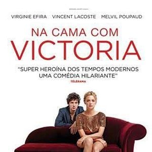 Foto Na Cama com Victoria