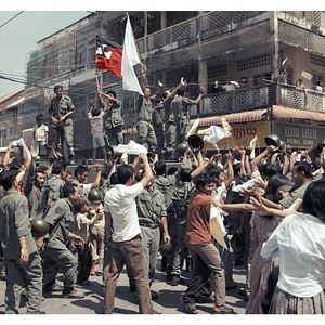 Foto First They Killed My Father