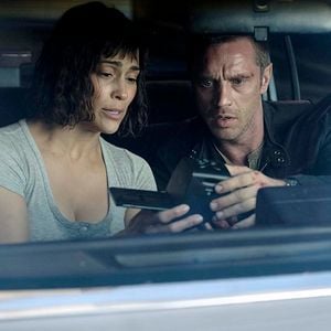 Foto Somewhere Between