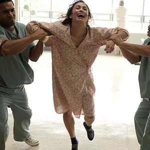 Foto Somewhere Between