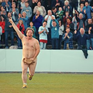 Foto Invasão de Campo