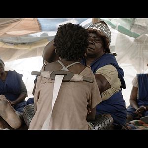 Foto Eu Não Sou uma Bruxa