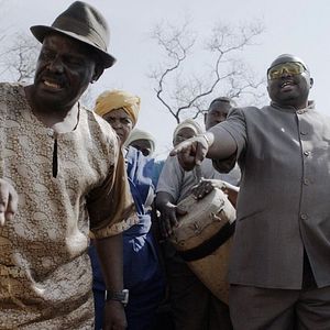 Foto Eu Não Sou uma Bruxa